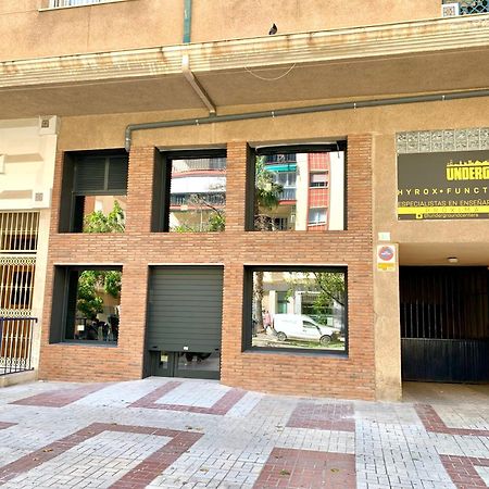 Ana'S Apartment Parking Gratuito Málaga Eksteriør billede